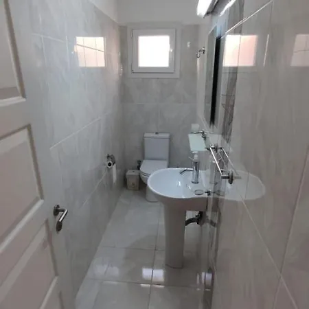Royal Sun Villa, 2 Bedroom Semi-detached ヴィラ